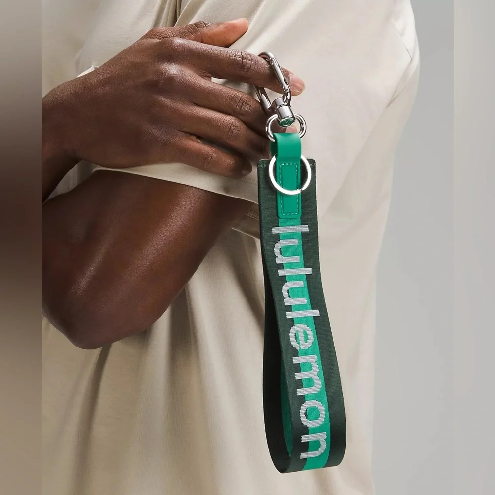 lululemon NWT Unisex Never Lost Keychain *Wordmark Legacy Green/Cascadia/White